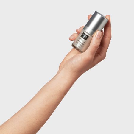 martiderm_platinum_expression_gel_za_podrucje_oko_ociju_i_usana_15_ml_3ApotekaDELFARM